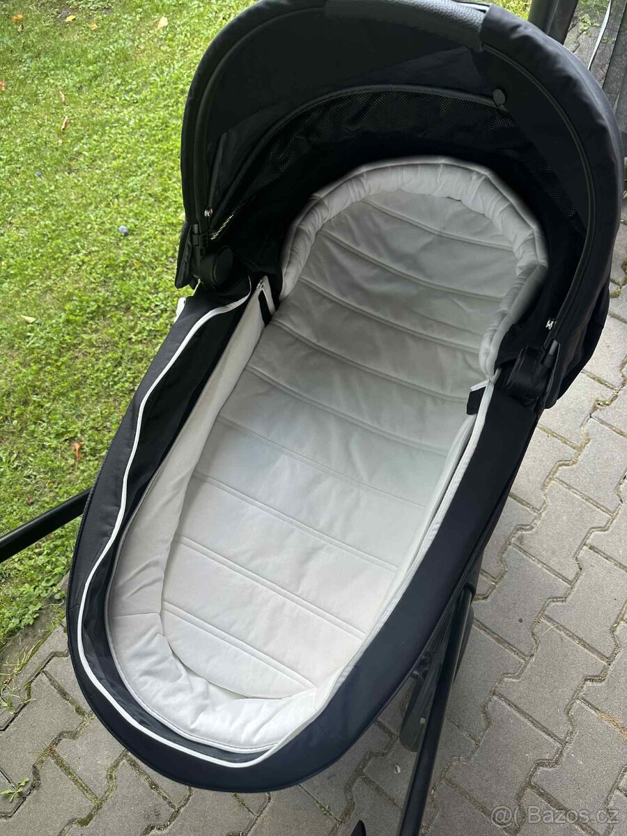 Cybex priam 2022 deep black - 5
