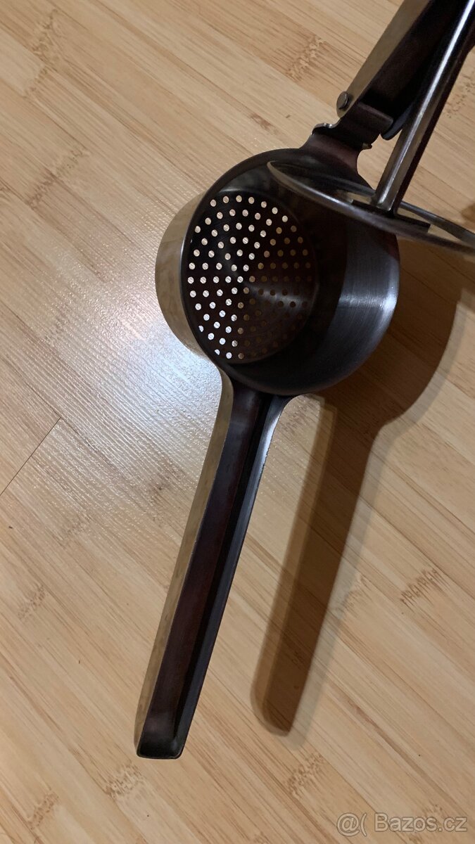 Mačkadlo Tescoma na brambory a těsto GrandCHEF - 5