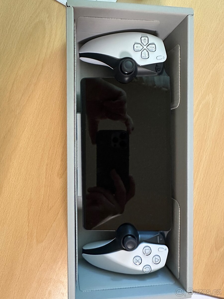 PlayStation Portal Remote Player - 5