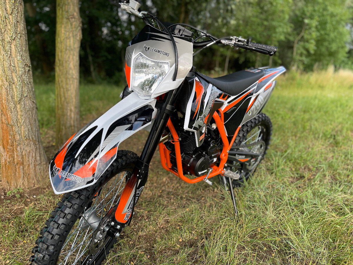 Pitbike Leramotors Killer 250ccm, kola 21/18, orange
