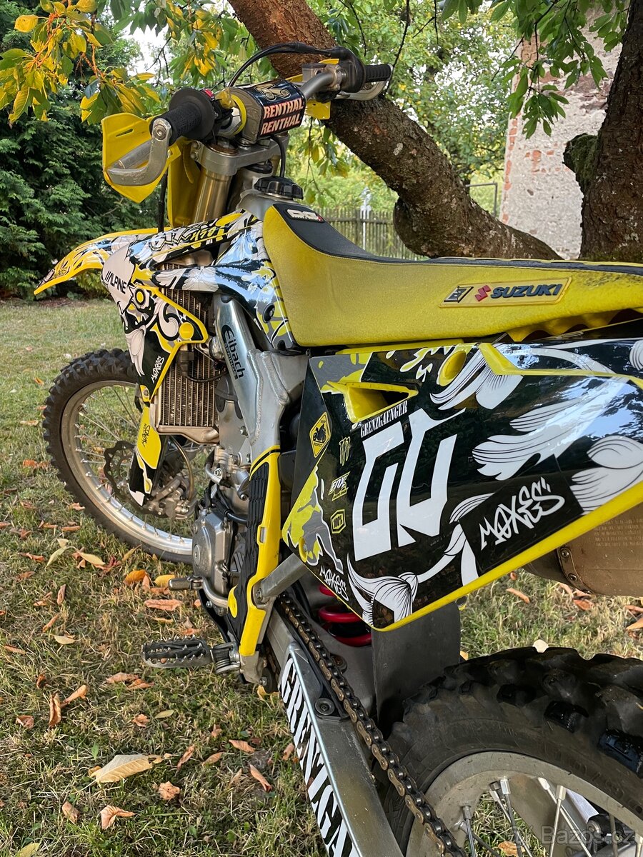 Suzuki RMZ 450 2016