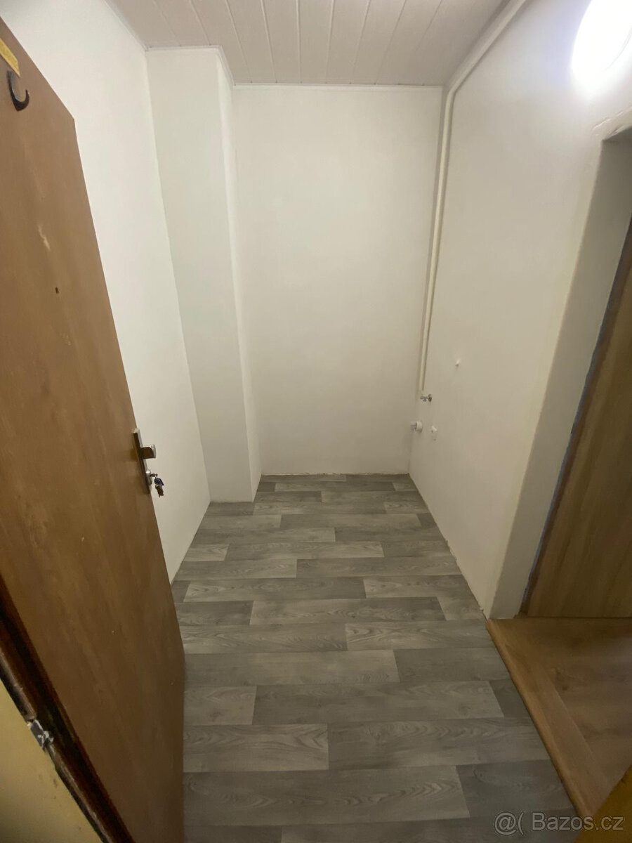 Pronájem bytu 2+KK - Oldřichov u Duchcova - 5