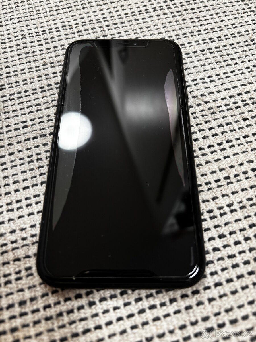 iPhone XR, cerny, 64GB, 94% - 5