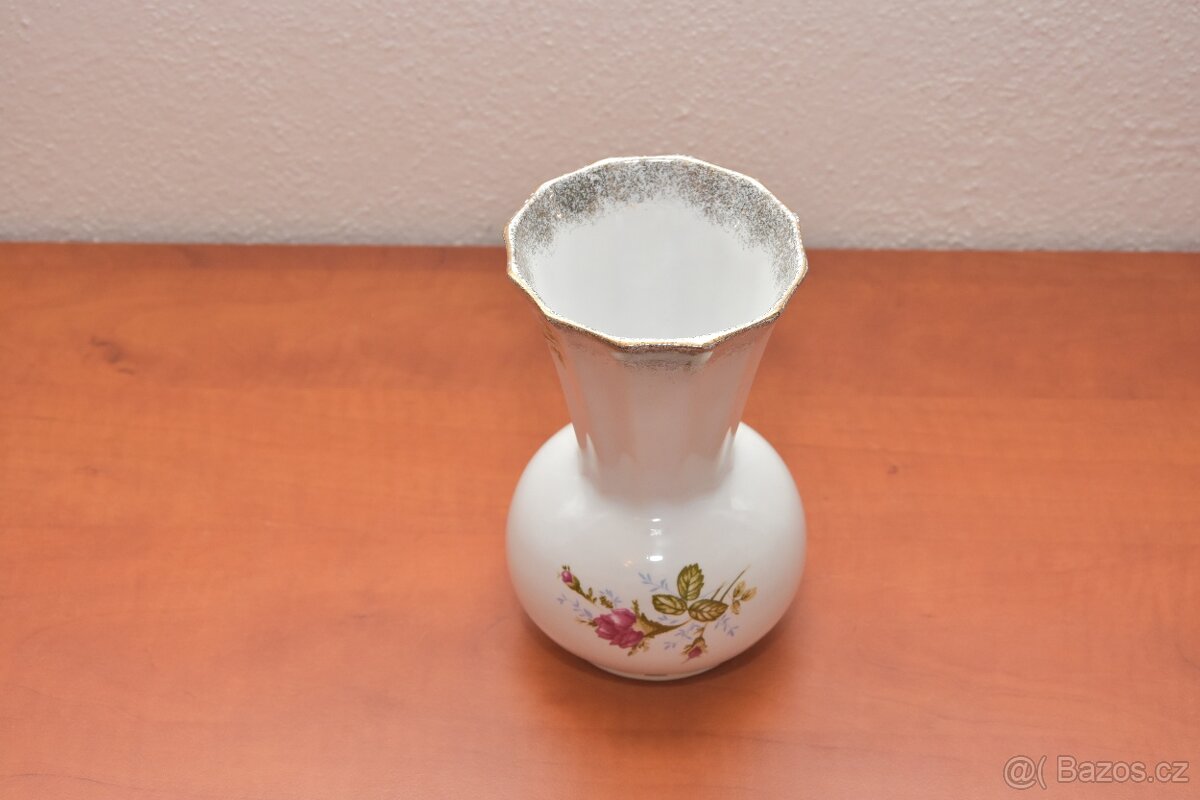 3x váza - 5
