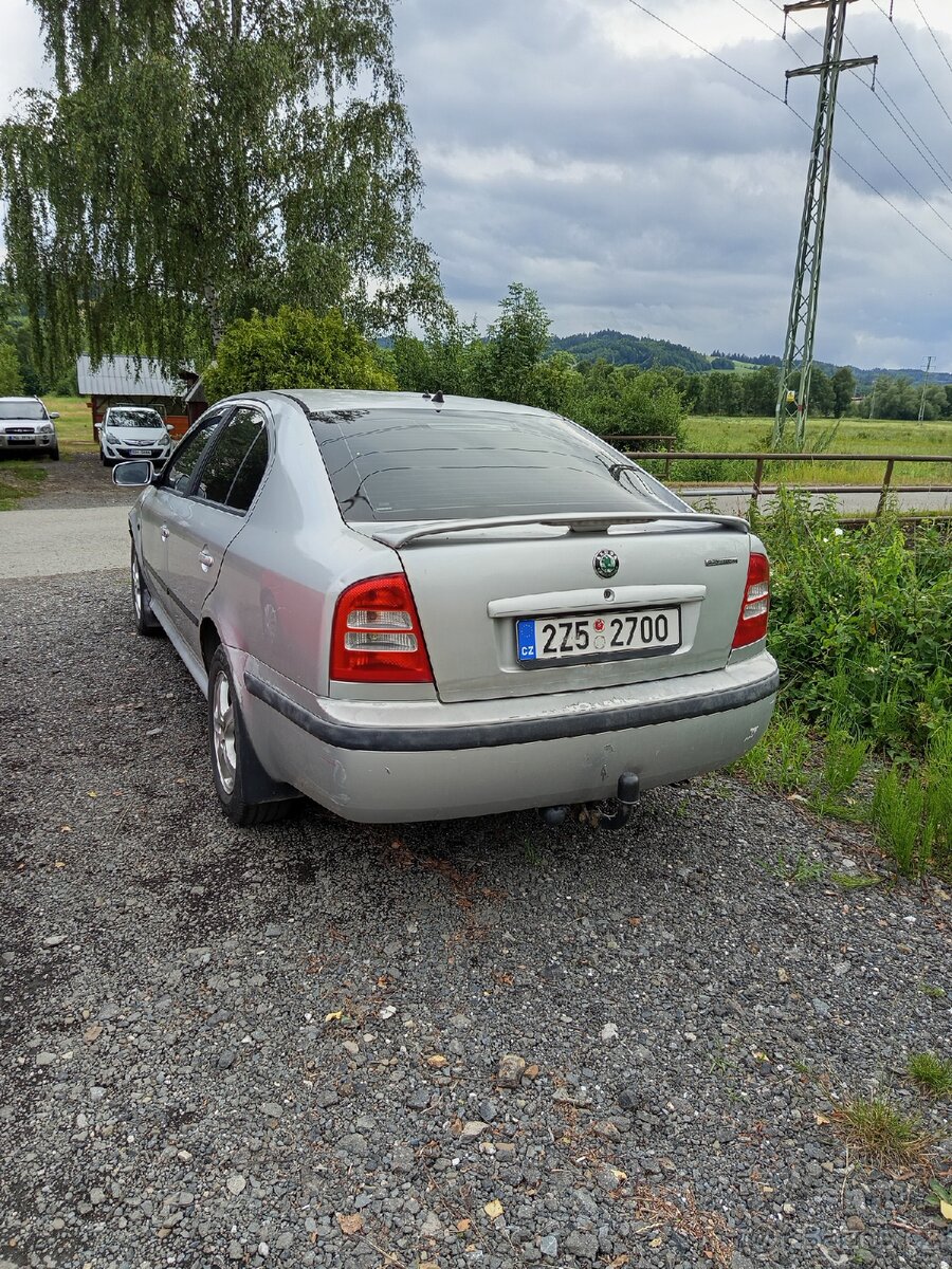 Škoda Octavia 1.8 t - 5