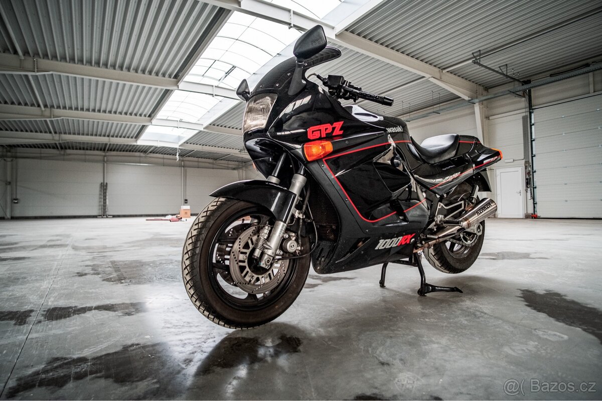Kawasaki GPZ 1000rx - 5