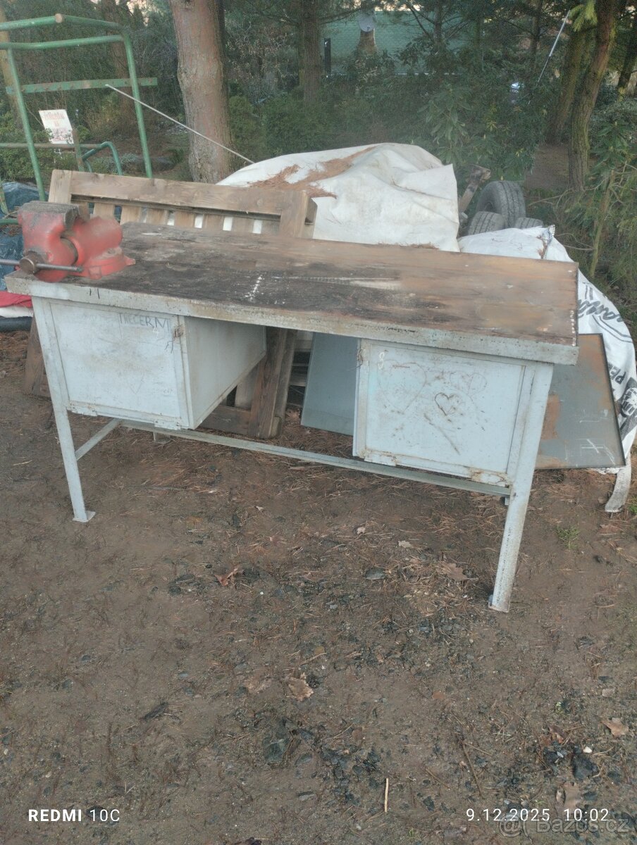 Starší ponk a svěrák YORK 150 - 5