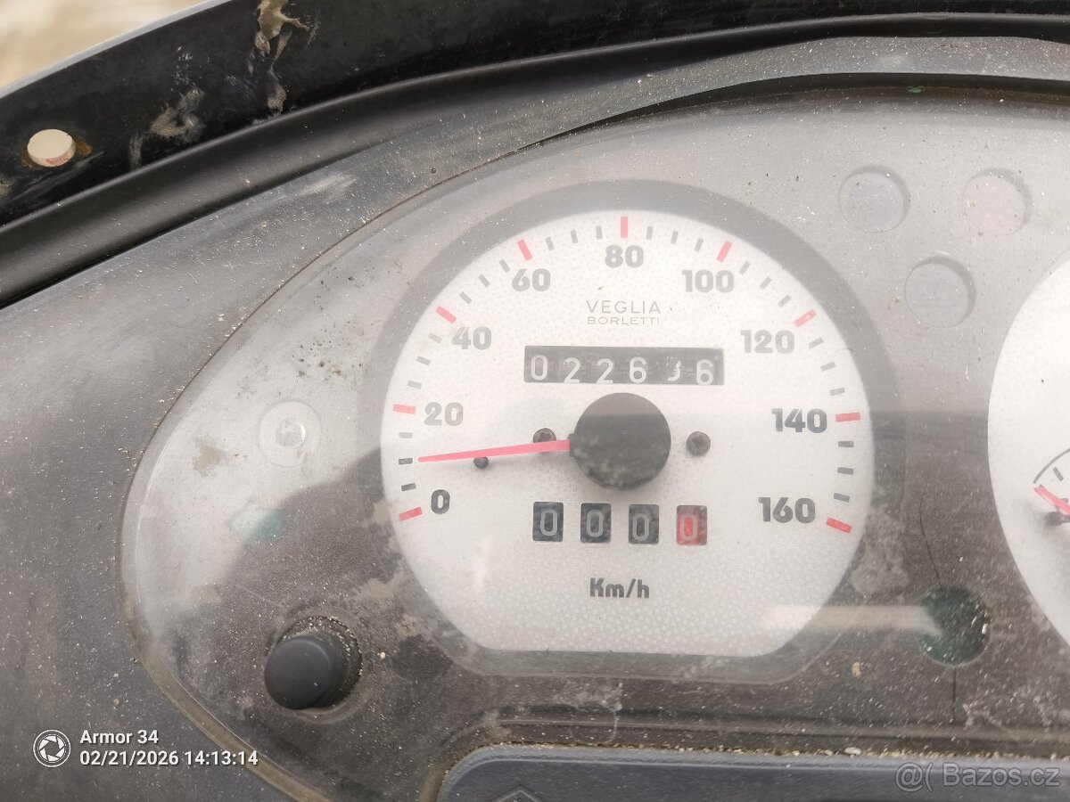 Piaggio Hexagon 180 - 5