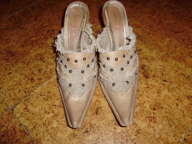 KOŽENÉ PANTOFLE vel. 39 - 5