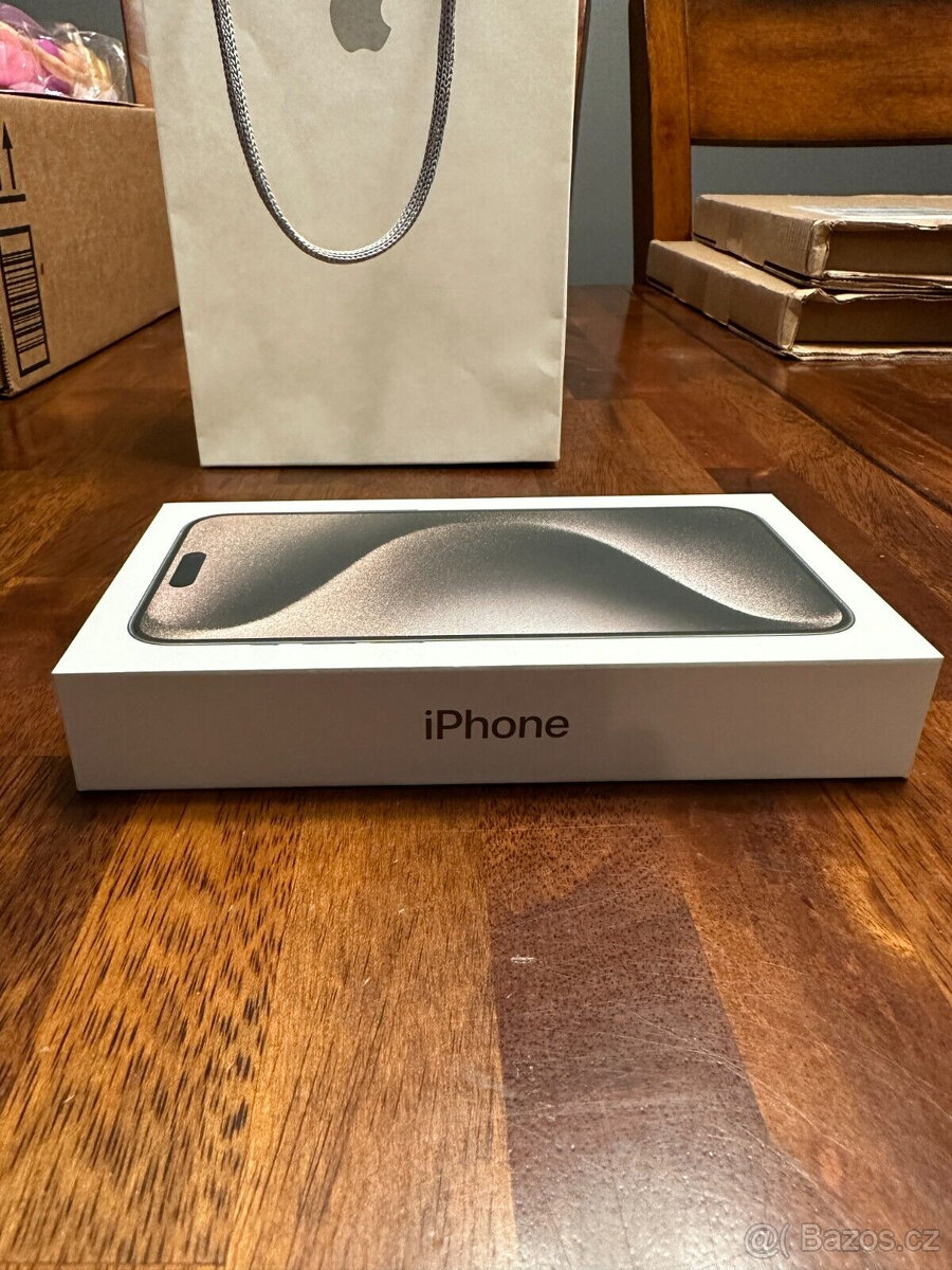 Iphone 15 pro max nový - 5