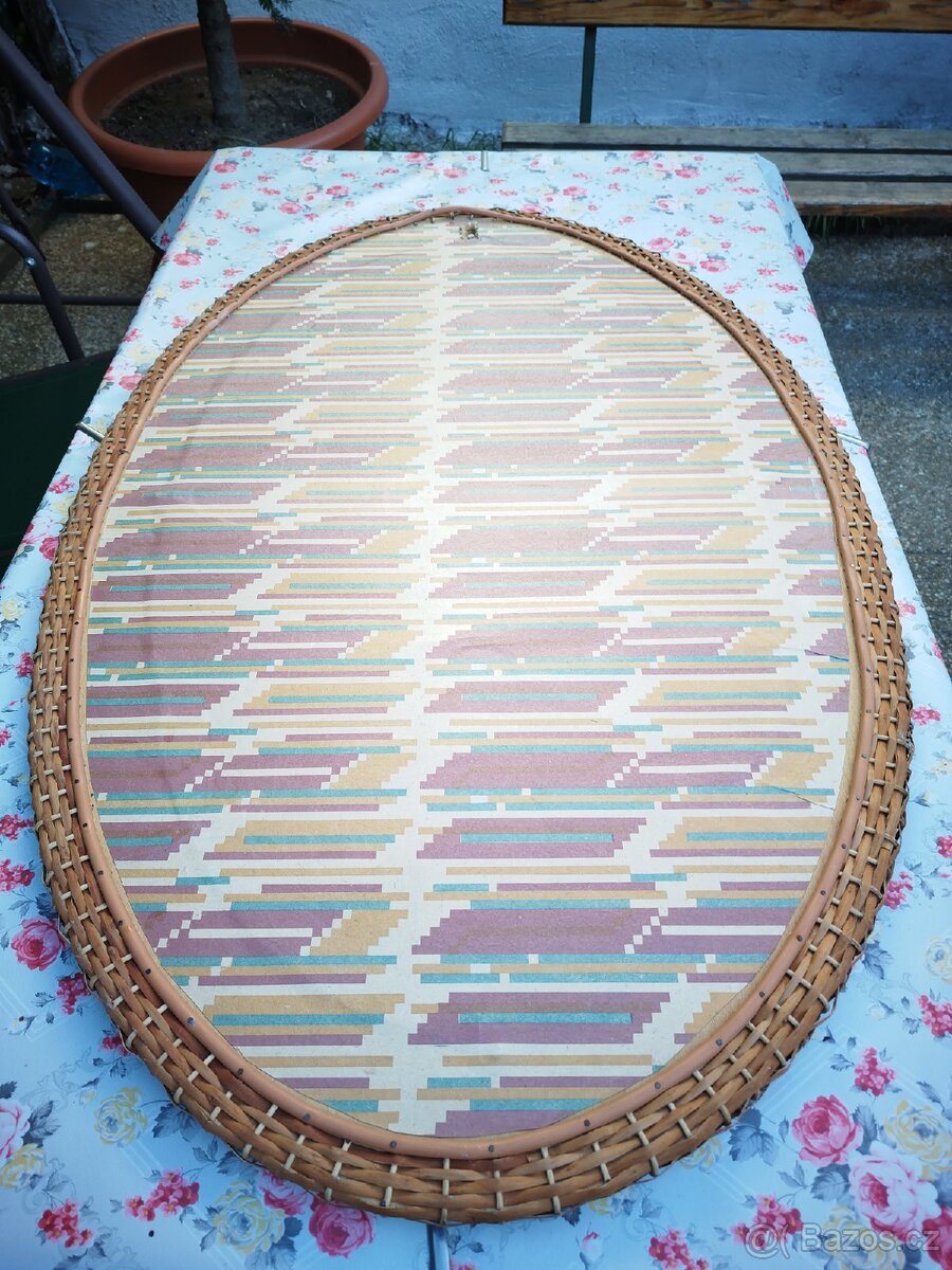 Nástěnné zrcadlo - 5