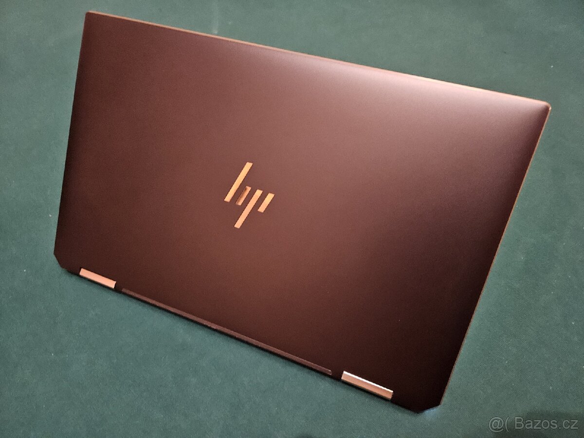 HP Spectre x360: Šperk mezi notebooky v plné výbavě - 5