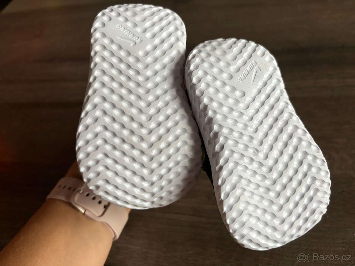 Detske boticky Nike - nove, vel. 17 - 5