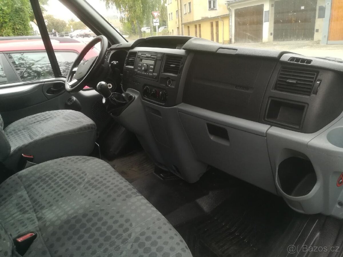 FORD TRANSIT 2007 - 5