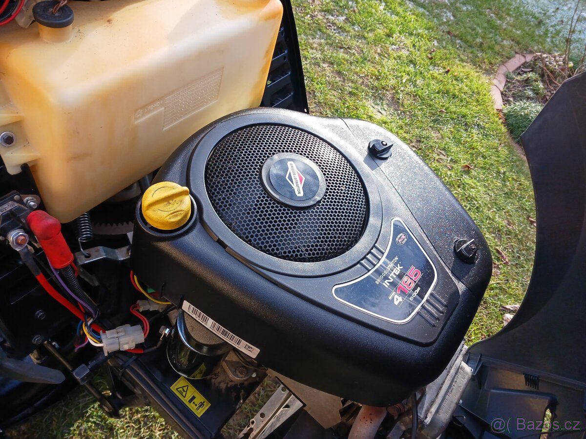 Zahradní traktor Castel garden XT 190 HD - 5