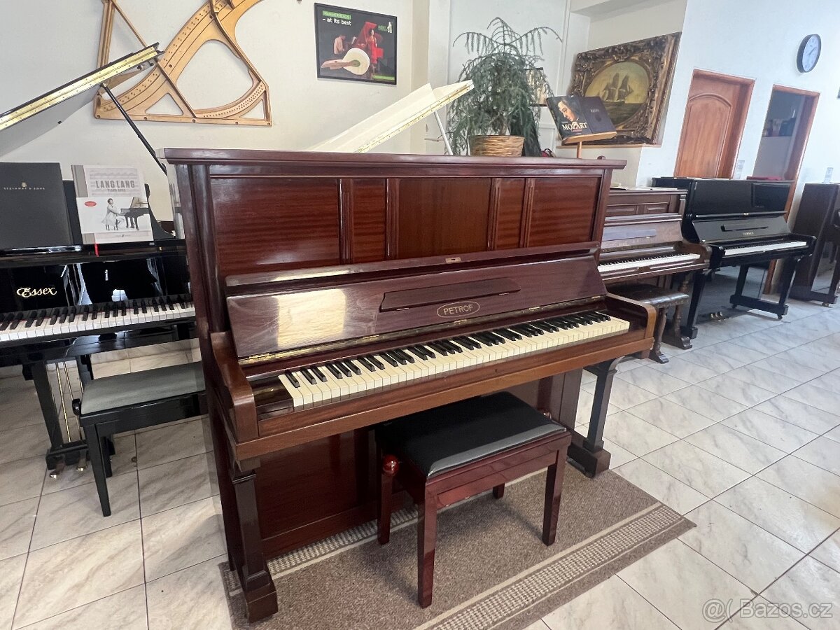 Petrof 135 v záruce, doprava zdarma, včetně židle - 5