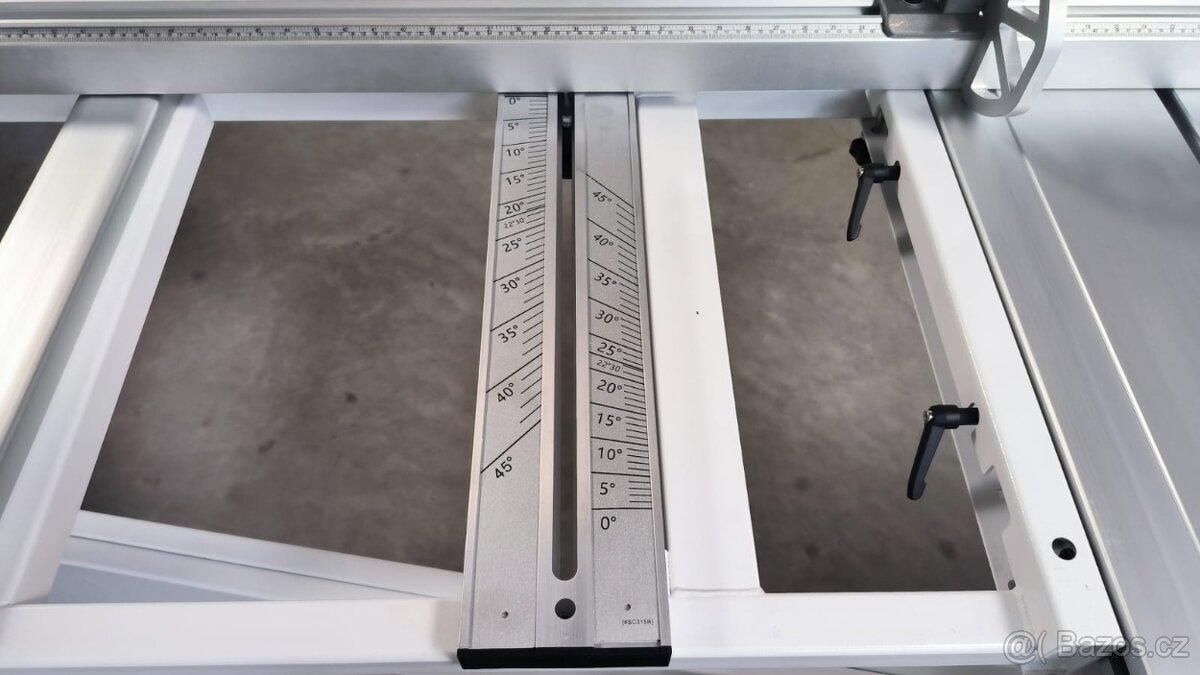 Formátovací pila SICAR SEGA 350 s předřezem a stolem 3,2 m - 5