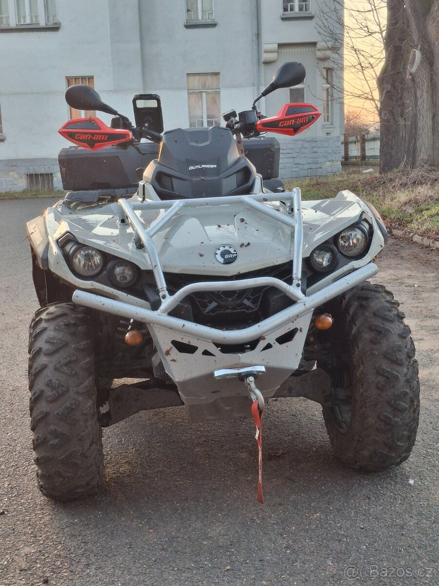 Can am outlander 1000R Xxc