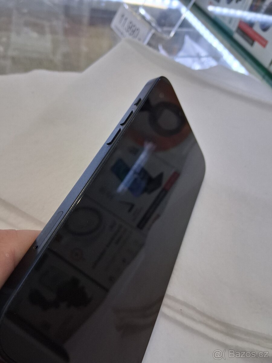 Apple iPhone 13 256 GB - 5