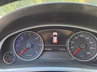 Volkswagen Touareg jen 192000km - 5