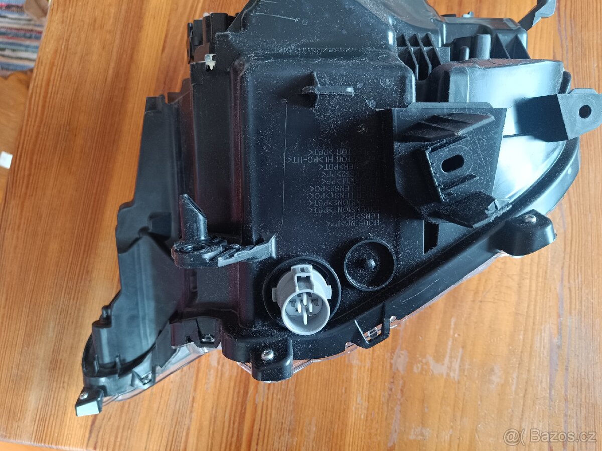 Pravý přední světlomet Mazda MX5 ND 2016 - 5