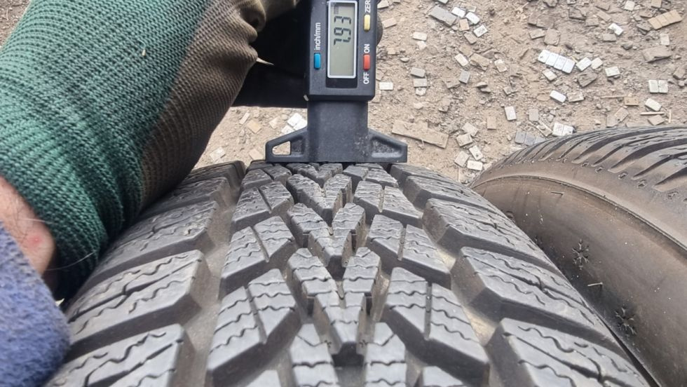 Zimní pneu 165/65/15 Dunlop - 5