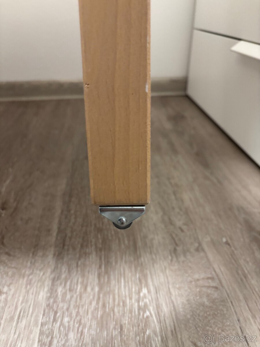 Přebalovací pult - 5