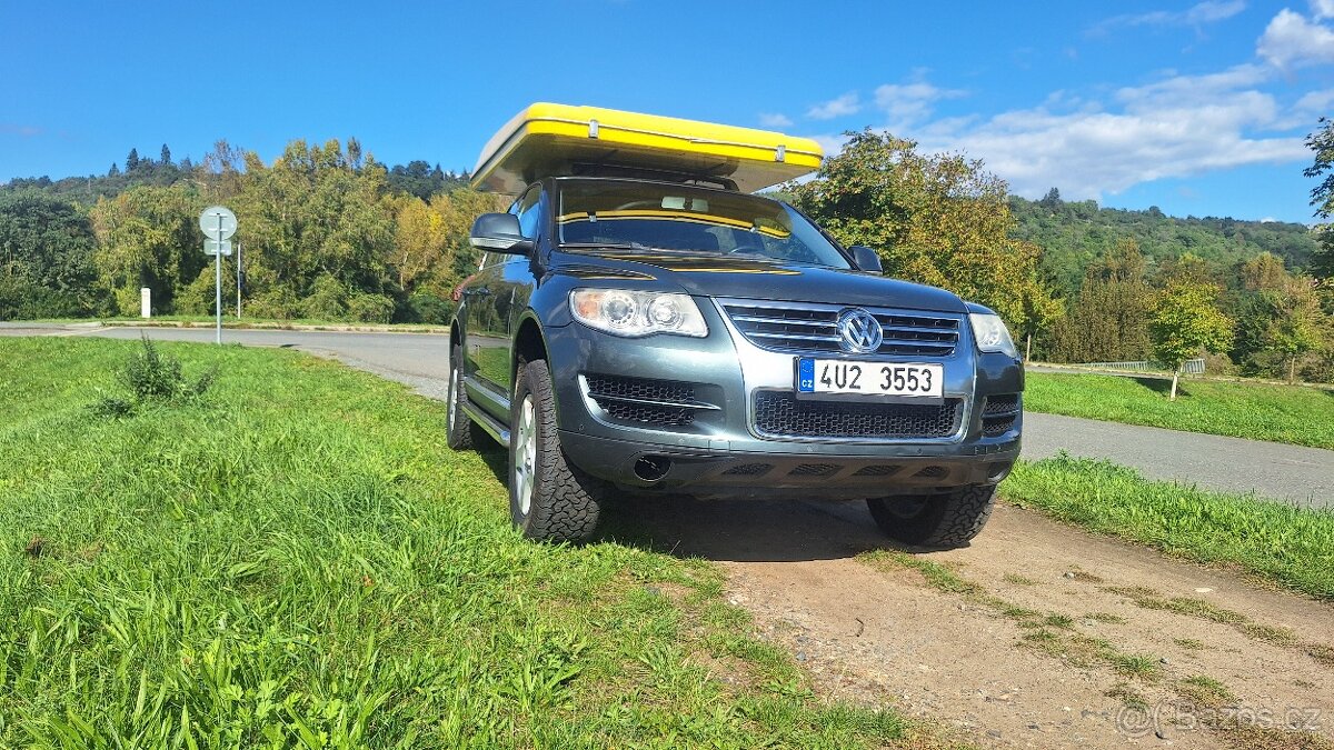 VW Touareg 2.5 TDI R5 – Offroad ready, manuál, po STK