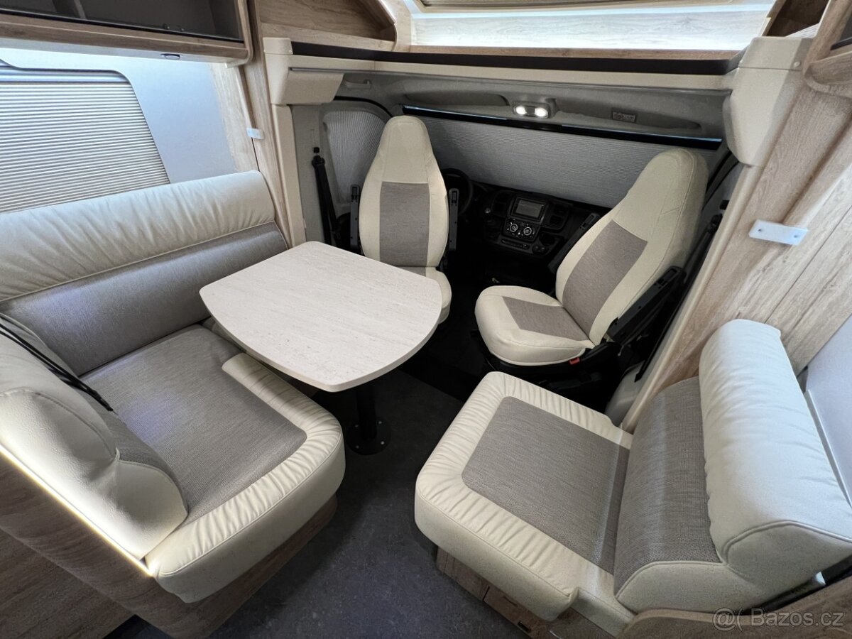 EURA MOBIL PROFILA RS 695 EB 2025 - 5