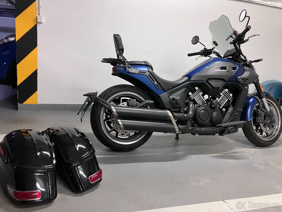 Morbidelli C1002V - 5