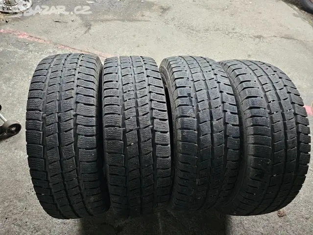 Prodám zimní Pneumatiky 215 65 R 16.C. - 5