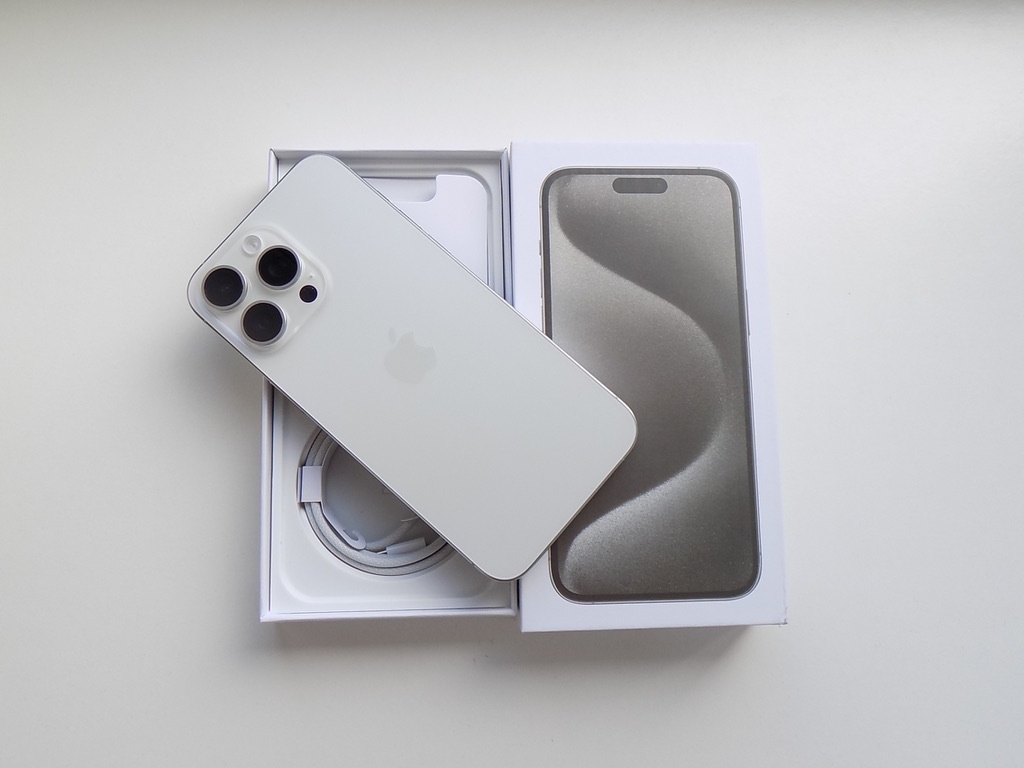 APPLE iPhone 15 Pro 256GB Bílý Titan - ZÁRUKA - TOP STAV - 5