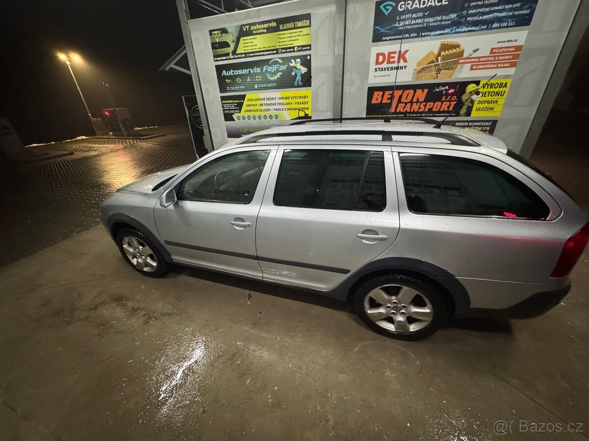 Škoda oktavia 2 scout - 5