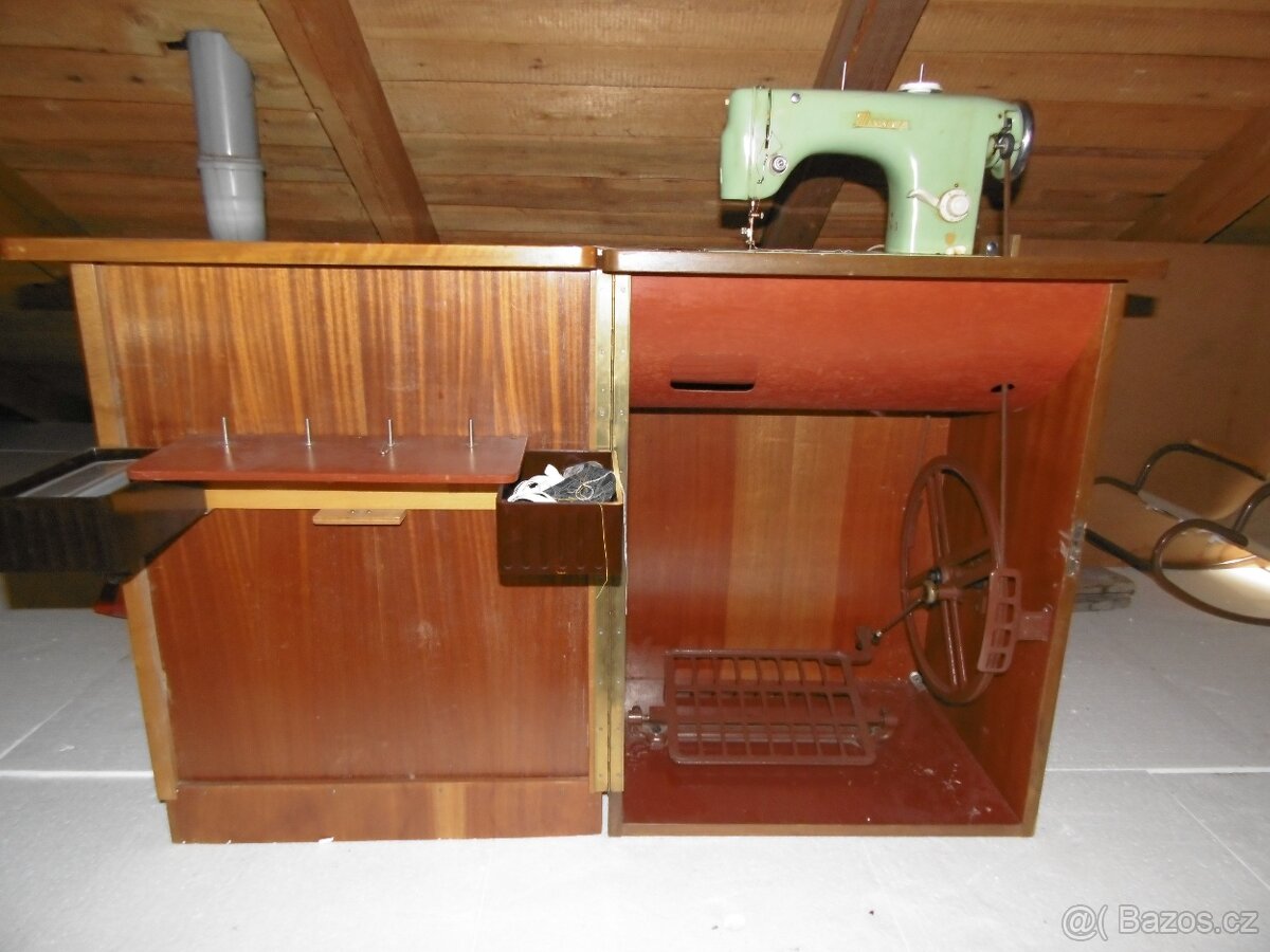 Šicí stroj - 5