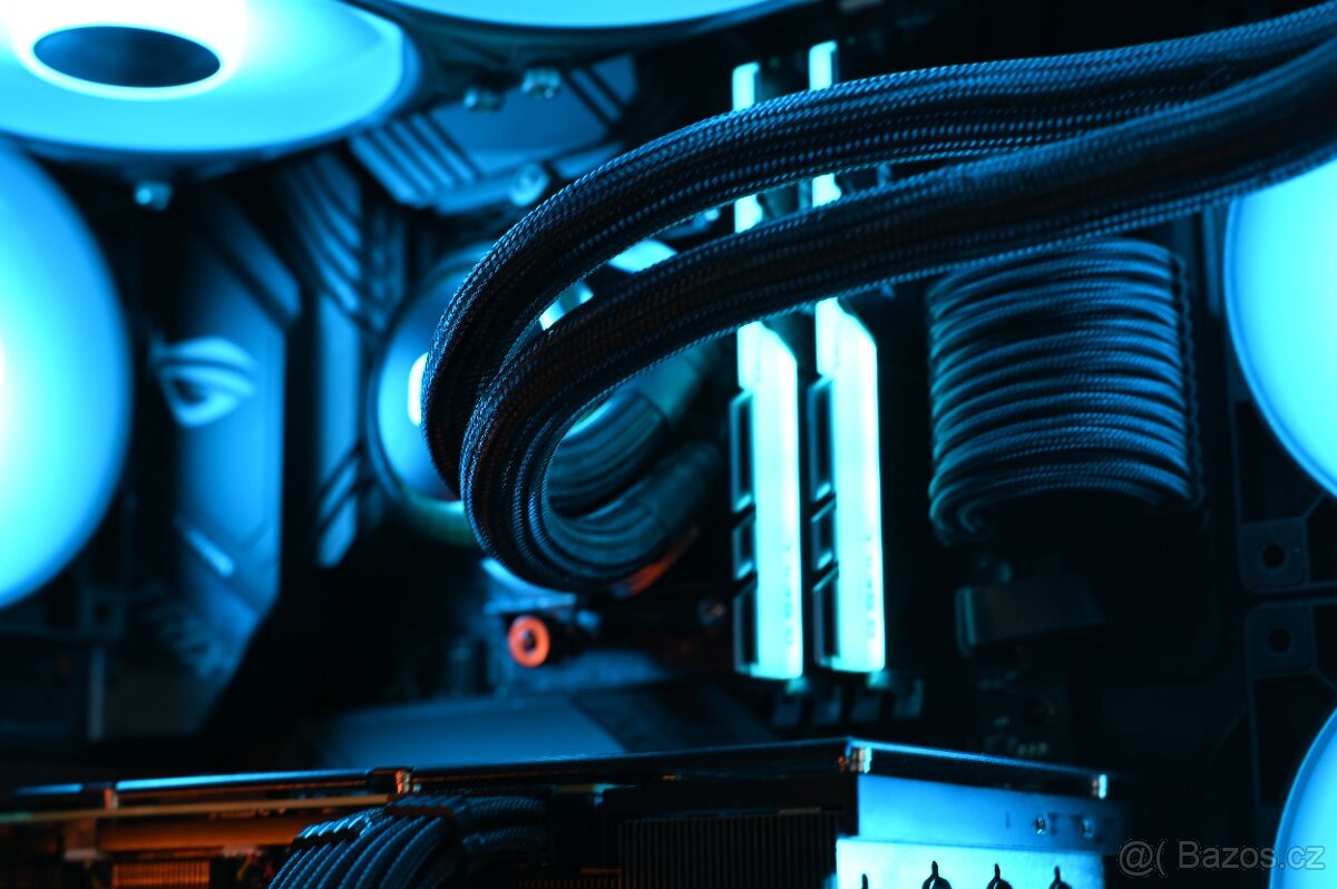 Herní PC - RTX 3080/ Ryzen 5 5600X/ 32GB / 2TB - záruka - 5