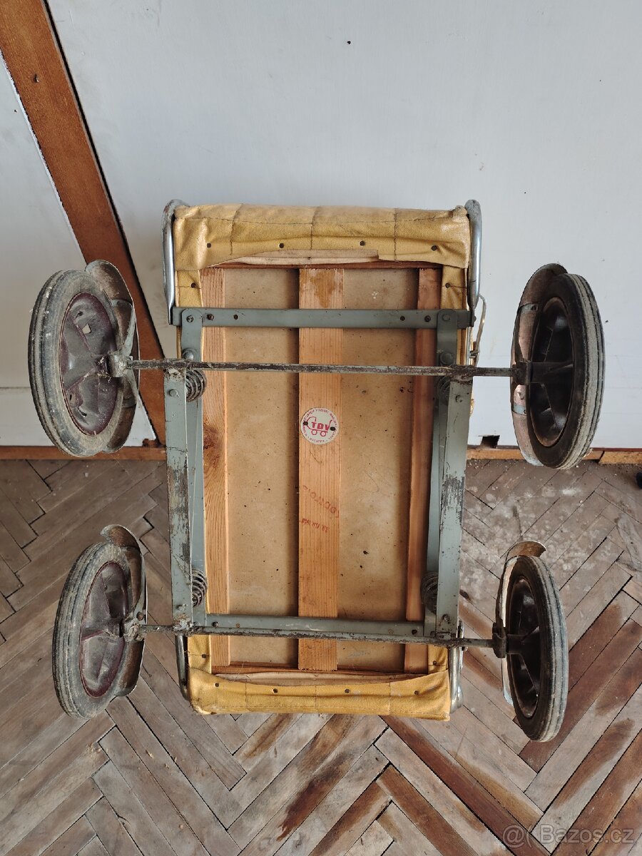 Starý kočárek 1959 - 5