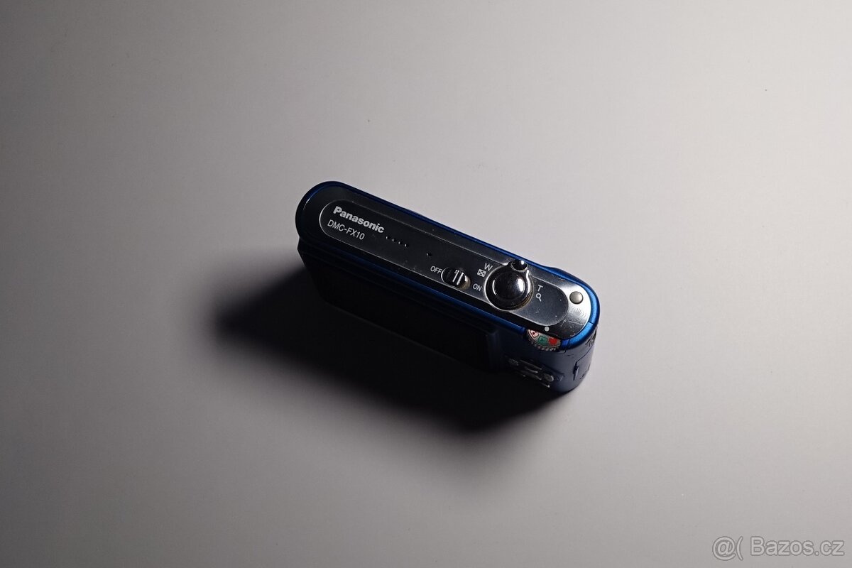 Panasonic Lumix DMC-FX10 - 5