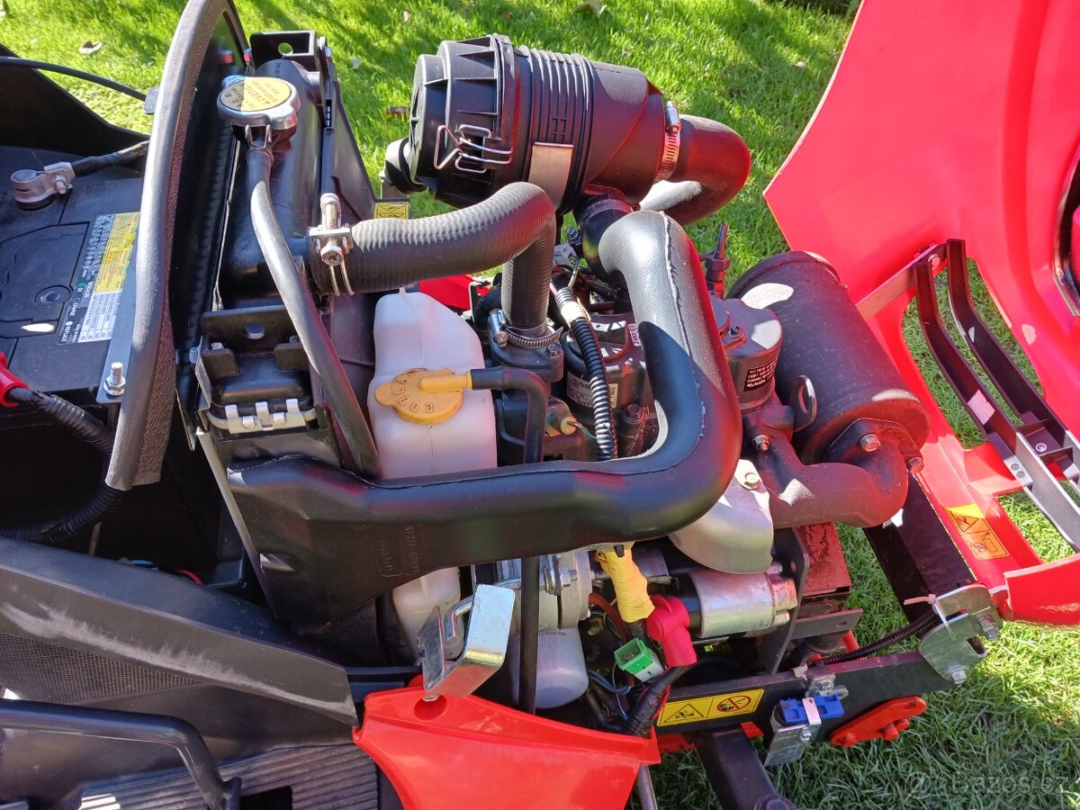 Zahradní traktor Kubota GR 1600-II - 5