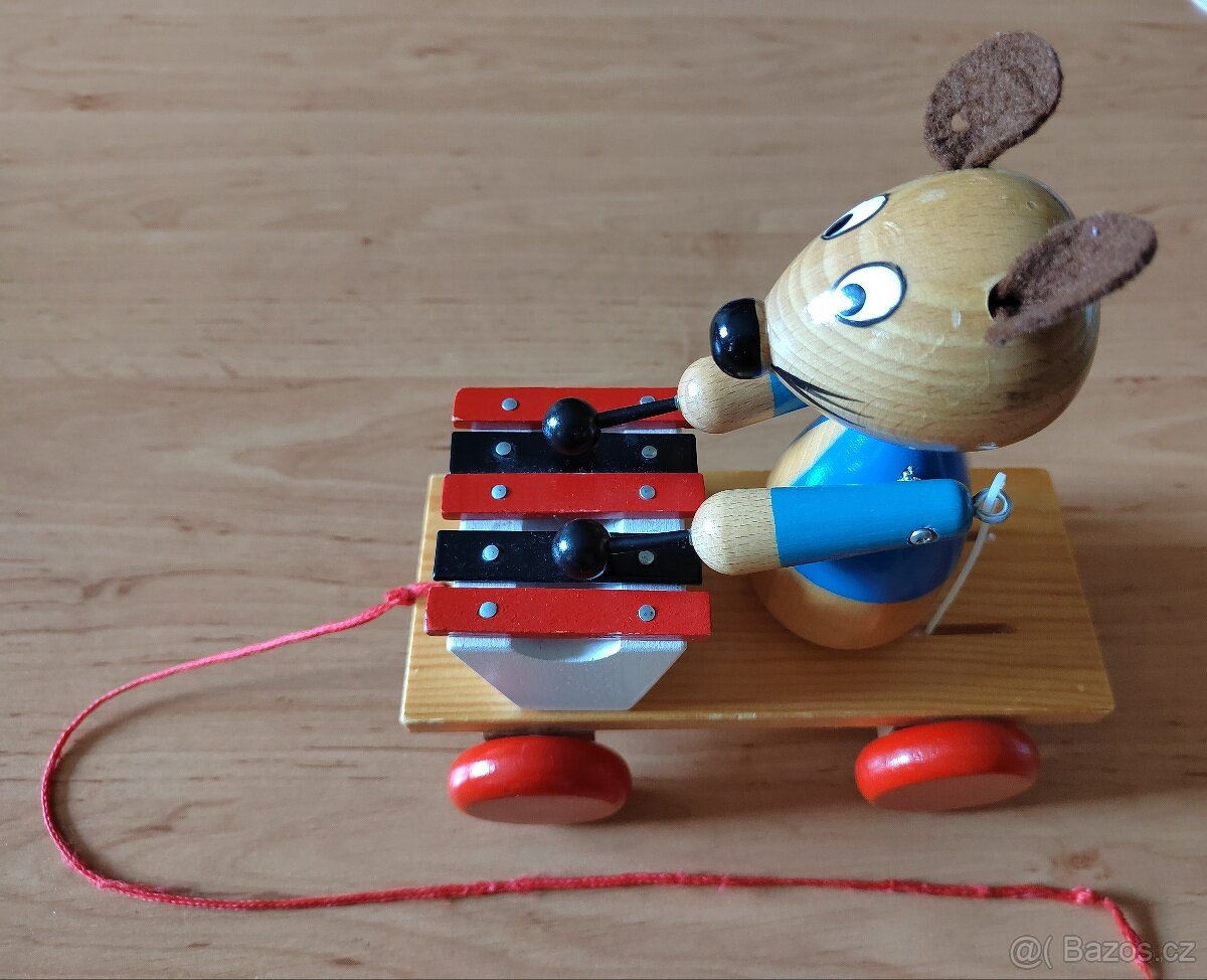 Dřevěná tahací myška s xylofonem - 5