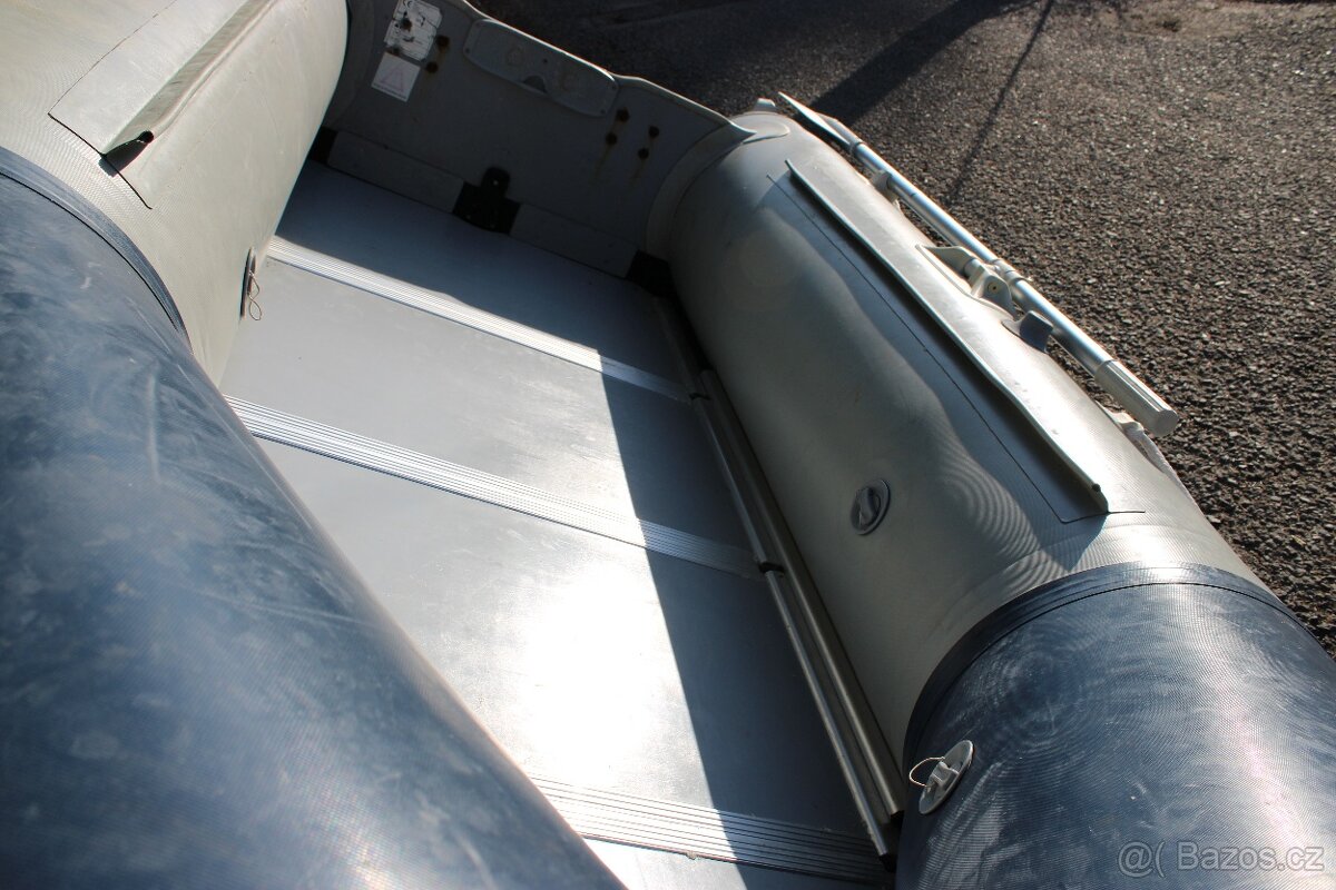 Prodám gumový člun - 5