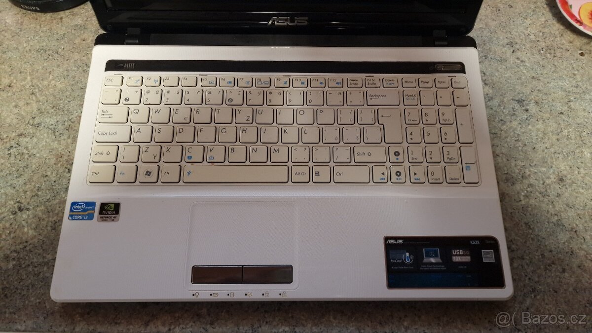 Notebook ASUS K53S 15,6" Procesor procesor: Intel® Core™ i - 5