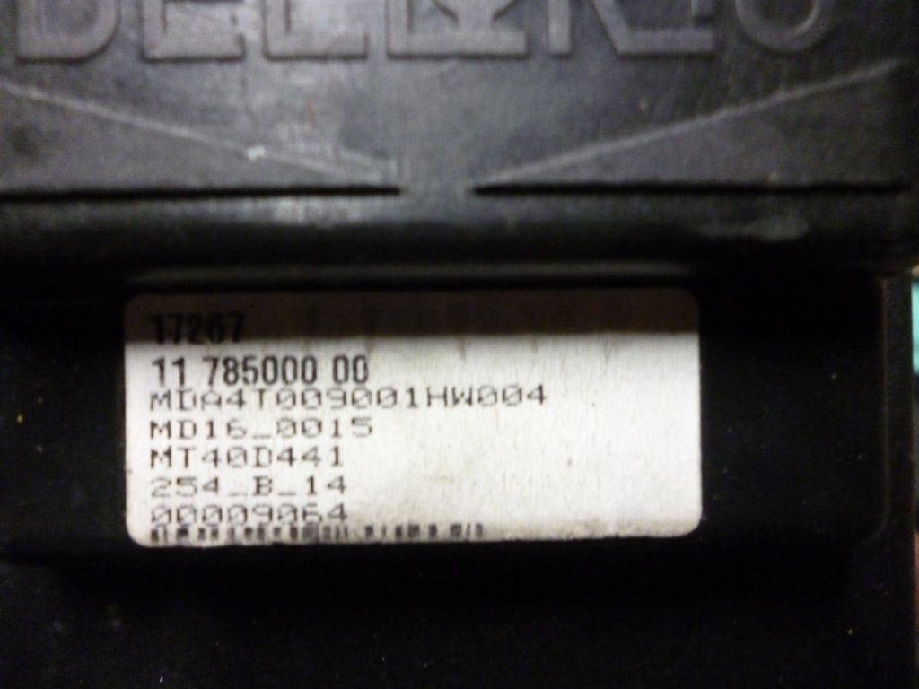 Peugeot Metropolis 400i. Spínačka,imobilizér, CDI. Od 2013 - 5