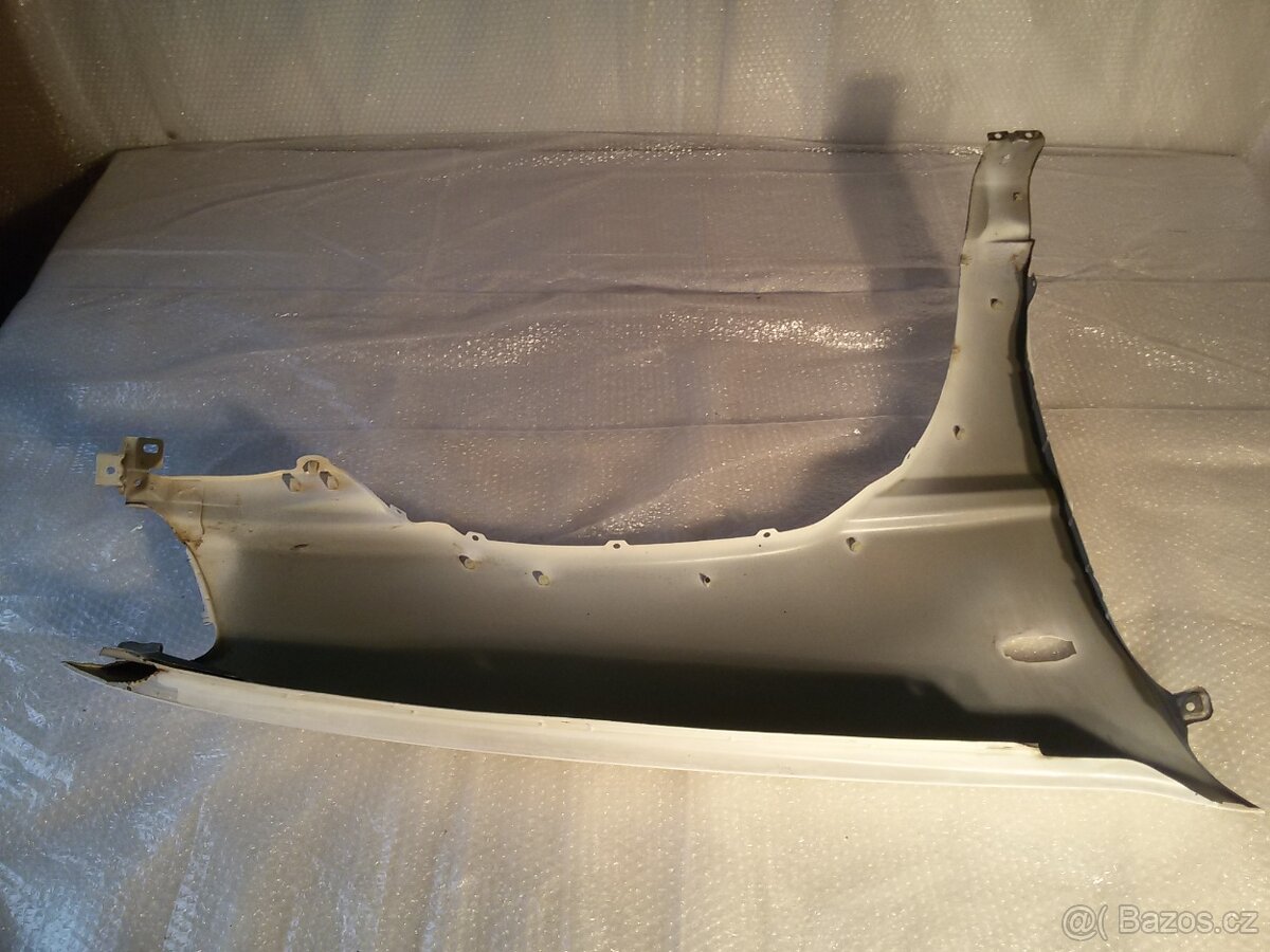 NISSAN TERRANO 2 Facelift – Blatníky přední - 5