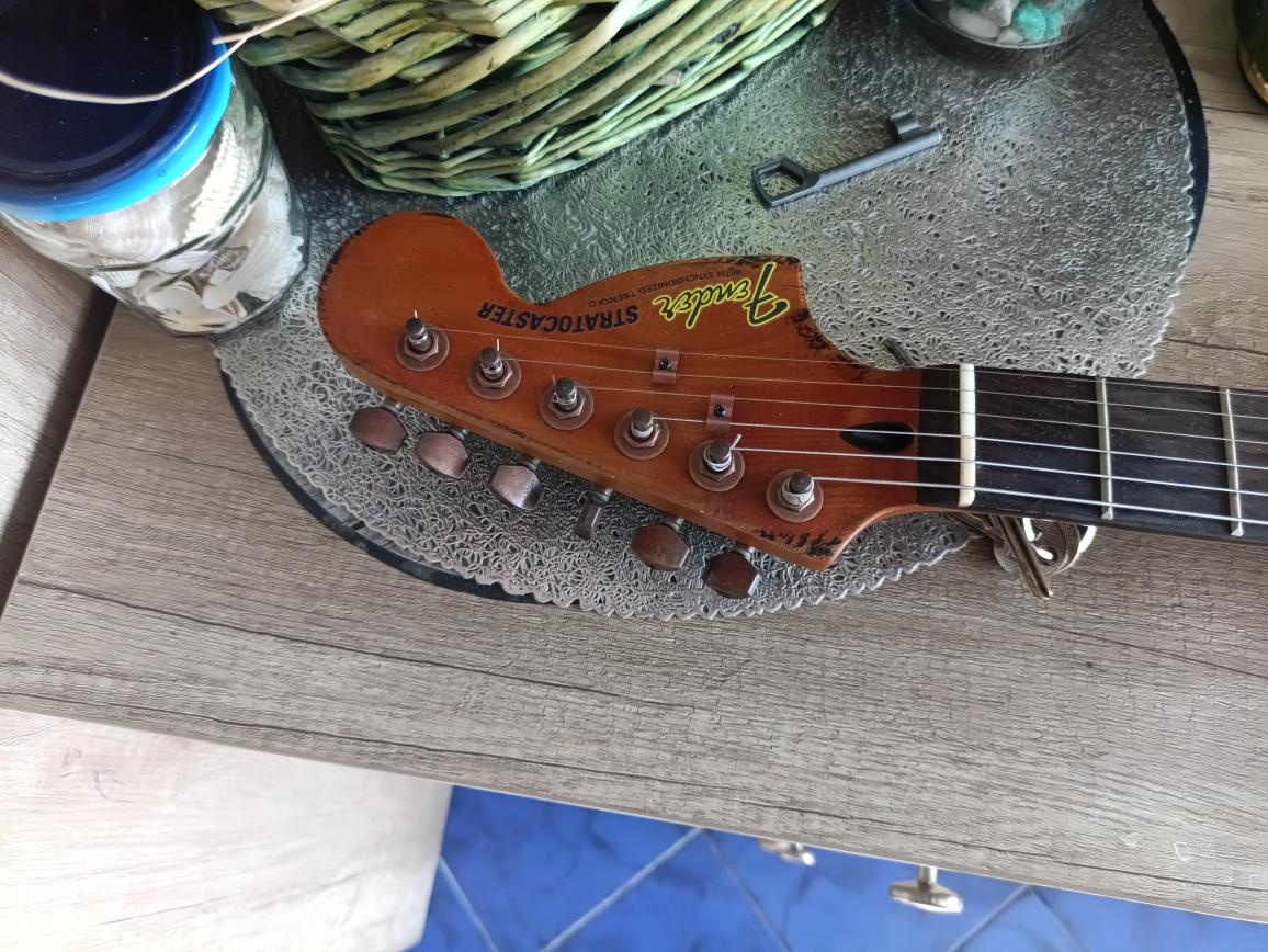 Elektrická kytara Stratocaster Relic - 5