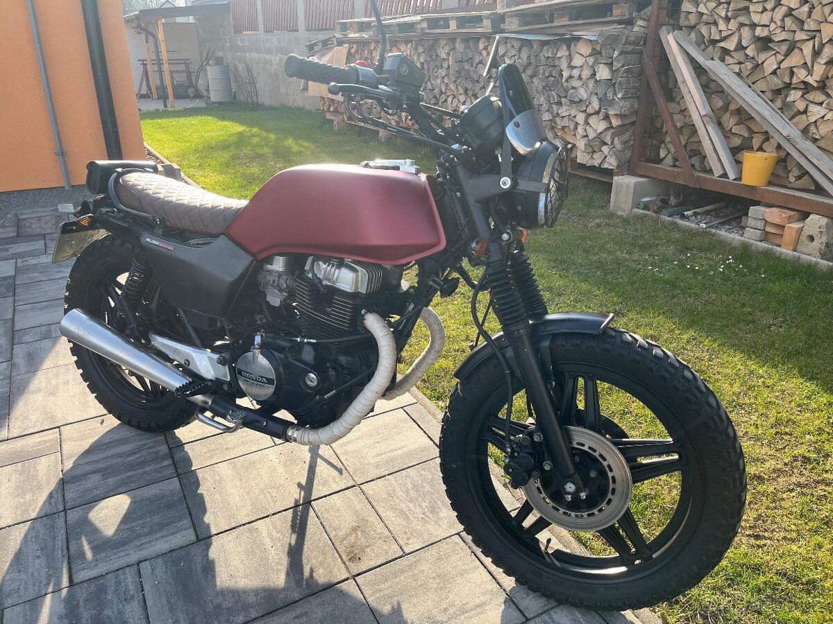 Honda CB 400 N - 5