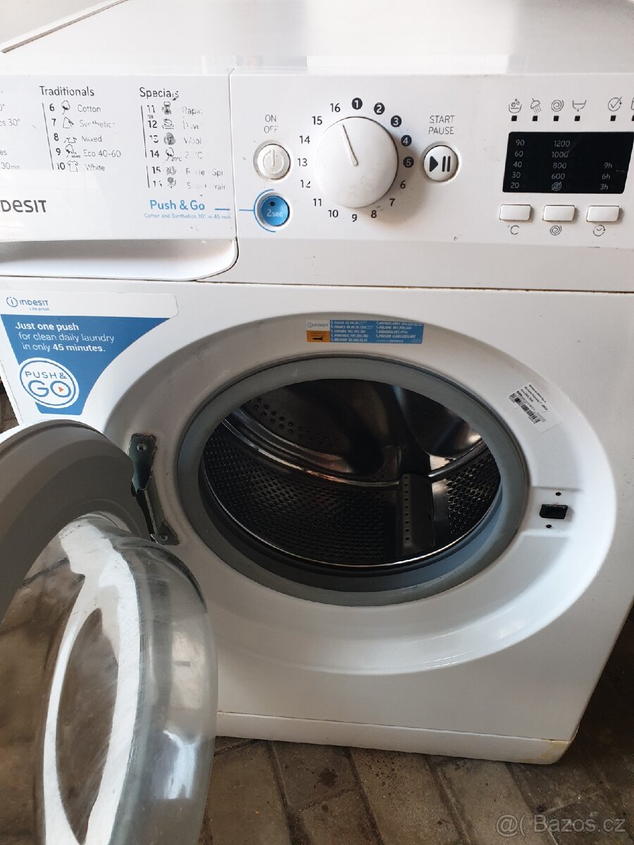 Pračka Indesit na 6kg - 5