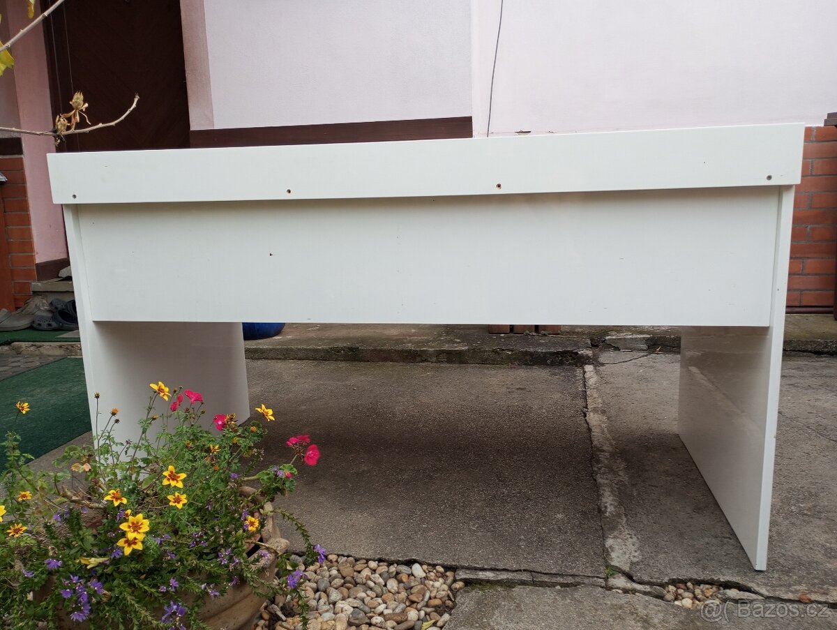 Pracovní stůl s kontejnerem - 5