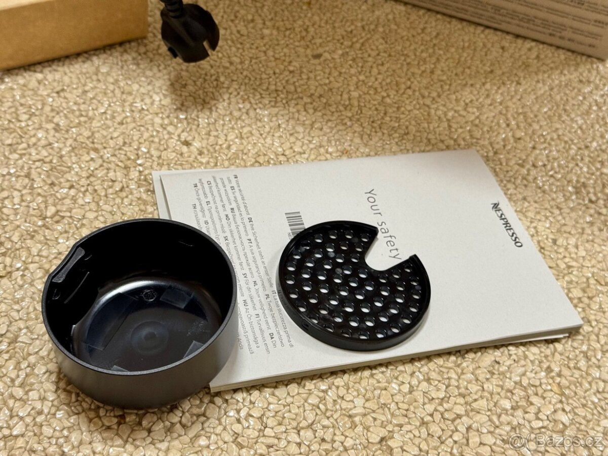 Vertuo Pop - červený (Nový, záruka do 19.09.2028) - 5