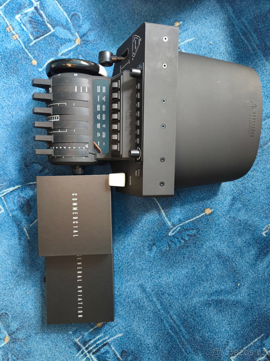 Honecomb bravo throttle quadrant + Thrustmaster sidestick - 5