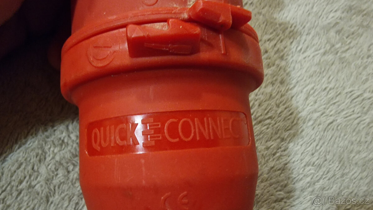 Třífázová zásuvka a zástrčka pětikolík 32 A - 5